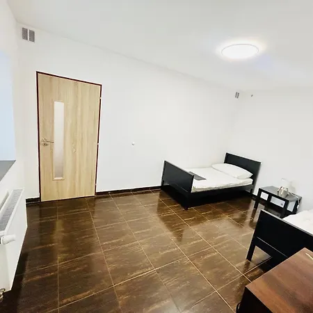 Villa Apartments With Free Parking Prague 5 Exterior photo
