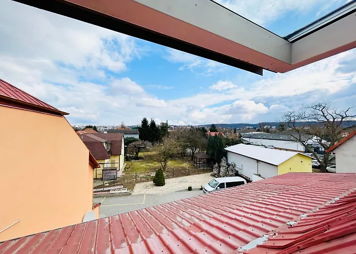 Villa Apartments With Free Parking Prague 5